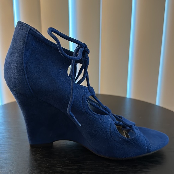 Madden Girl Blue Suede Wedges - Picture 2 of 6